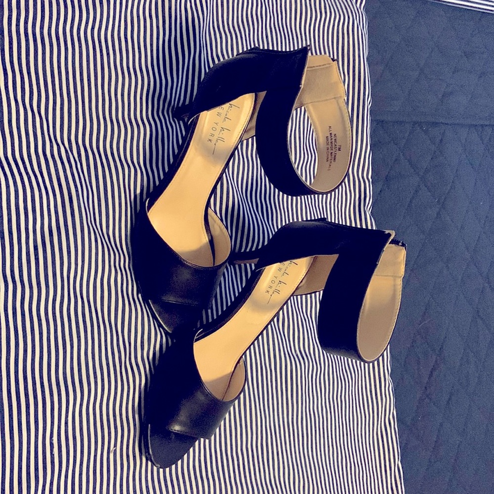 Dress shoes